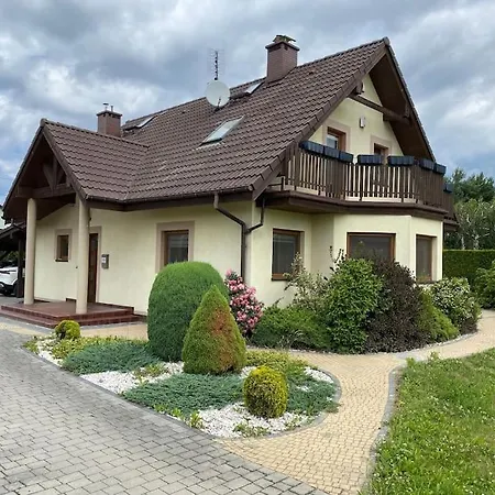 4 Bedroom Family House With Access To A Hot Tub Apartment *
