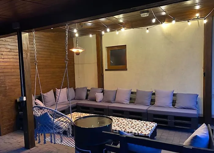 Apartmán 4 Bedroom Family House With Access To A Hot Tub