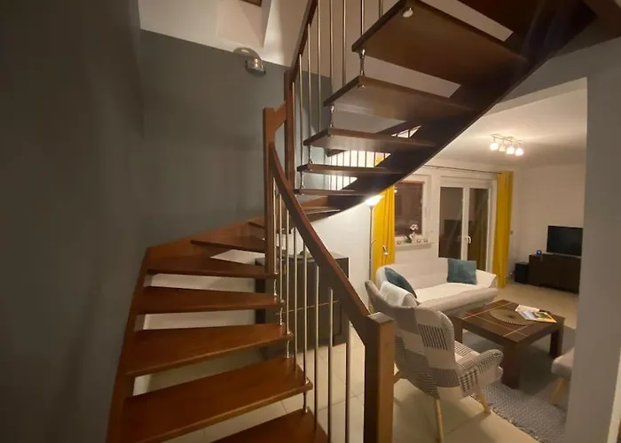 Apartmán 4 Bedroom Family House With Access To A Hot Tub Goczałkowice-Zdrój