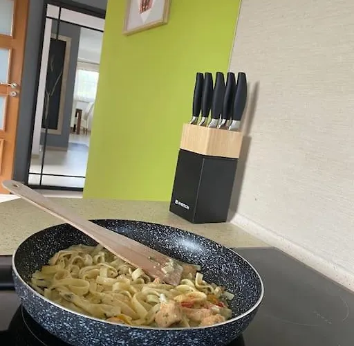 4 Bedroom Family House With Access To A Hot Tub * Goczałkowice-Zdrój