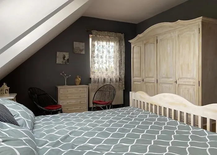 4 Bedroom Family House With Access To A Hot Tub *