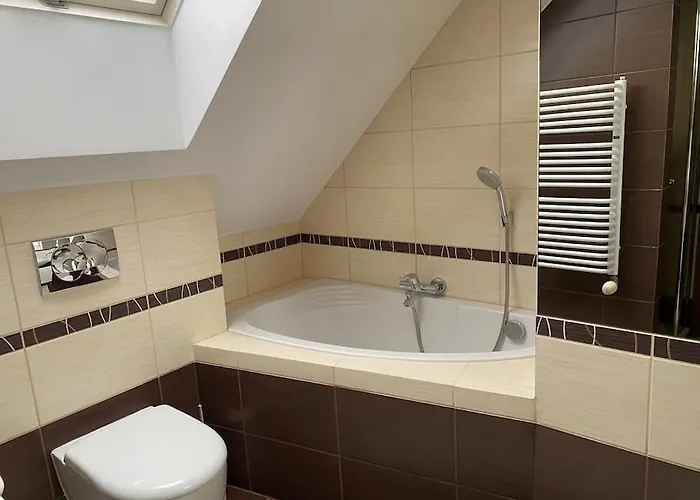 Apartmán 4 Bedroom Family House With Access To A Hot Tub